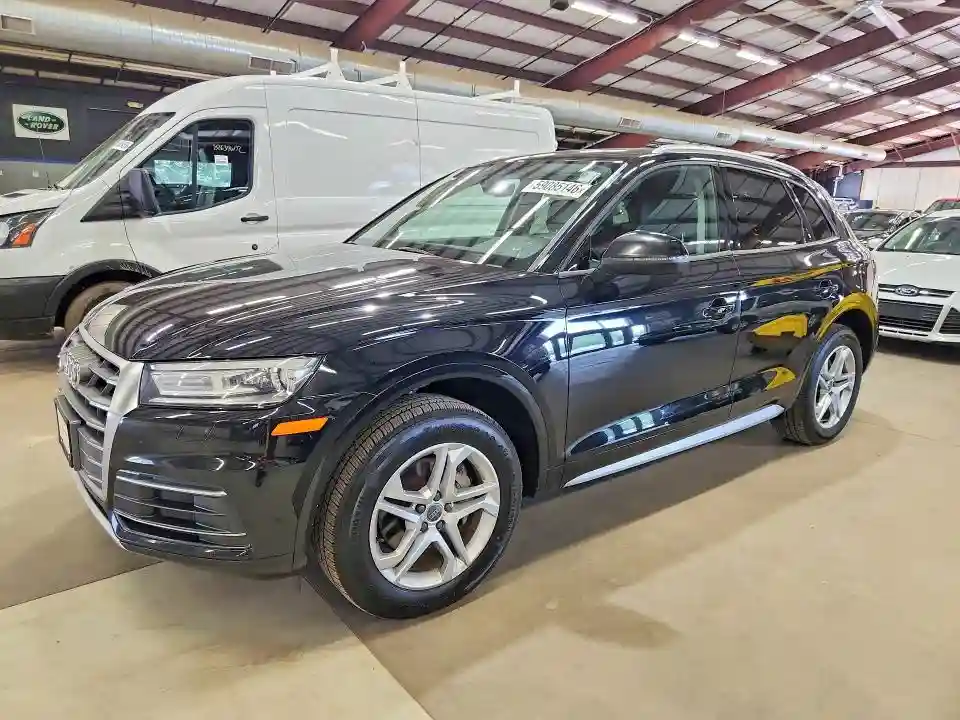 WA1ANAFY1J2133617 2018 AUDI Q5-0
