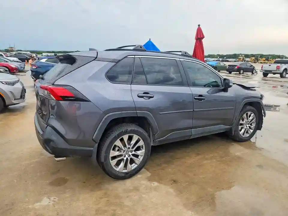 2T3C1RFV4MC123417 2021 TOYOTA RAV4-2