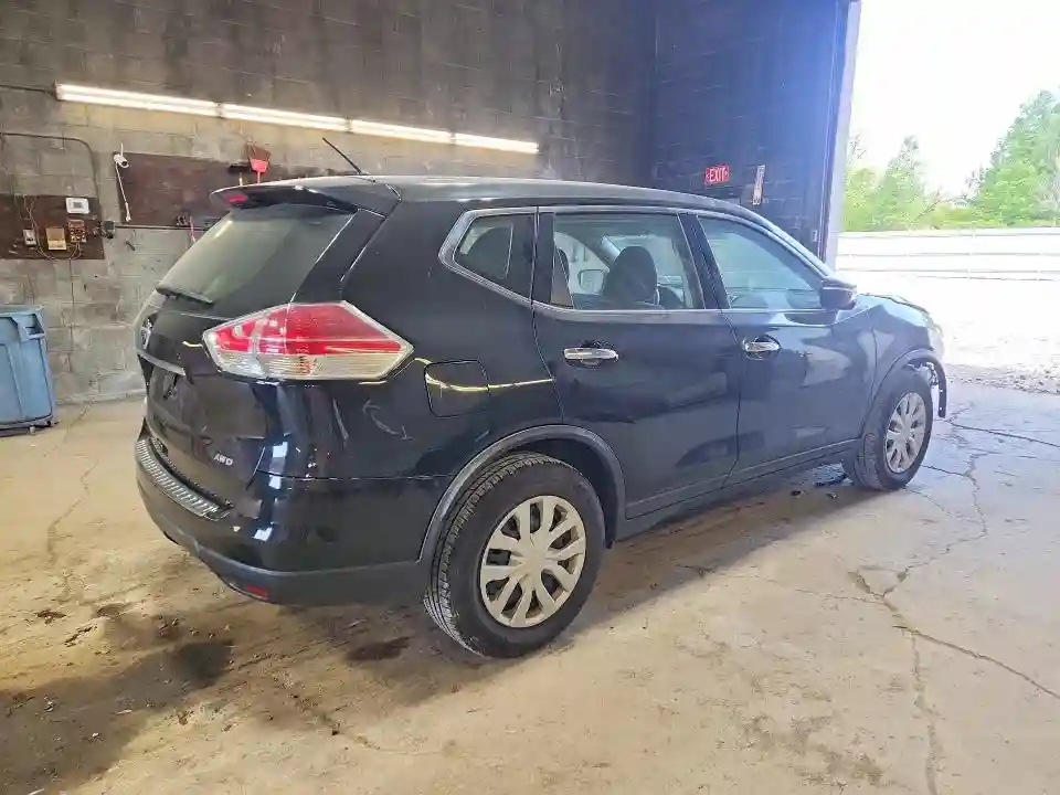 KNMAT2MV3FP526684 2015 NISSAN ROGUE-2