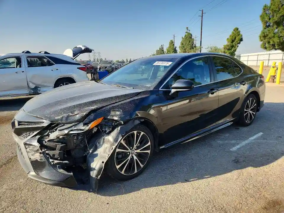 4T1B11HK9JU566469 2018 TOYOTA CAMRY-0