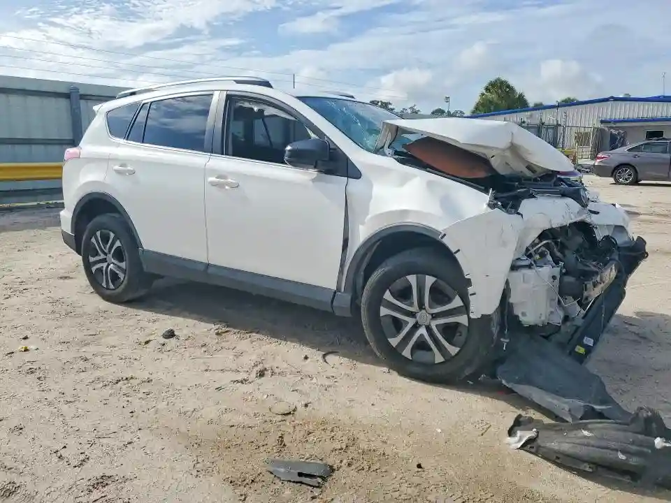 JTMZFREV7JD109970 2018 TOYOTA RAV4-3