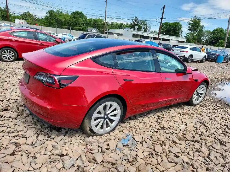 5YJ3E1EA6PF451225 2023 TESLA MODEL 3-2