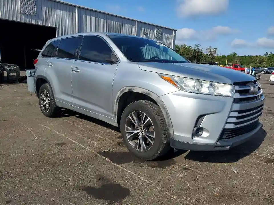5TDZZRFHXJS243165 2018 TOYOTA HIGHLANDER-3