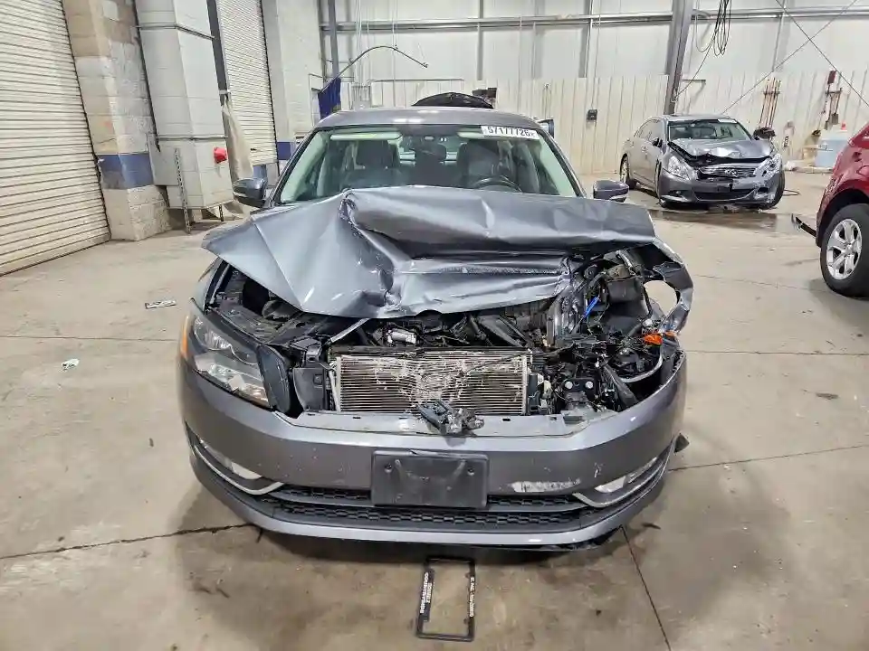 1VWAT7A35FC122998 2015 VOLKSWAGEN PASSAT-4
