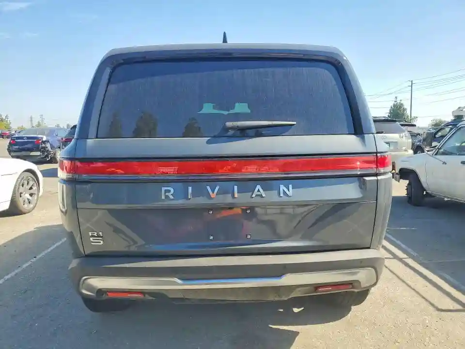 7PDSGBBA2SN071477 2025 RIVIAN RIS-5