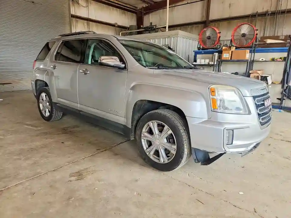 2GKFLUEK5H6135579 2017 GMC TERRAIN-3