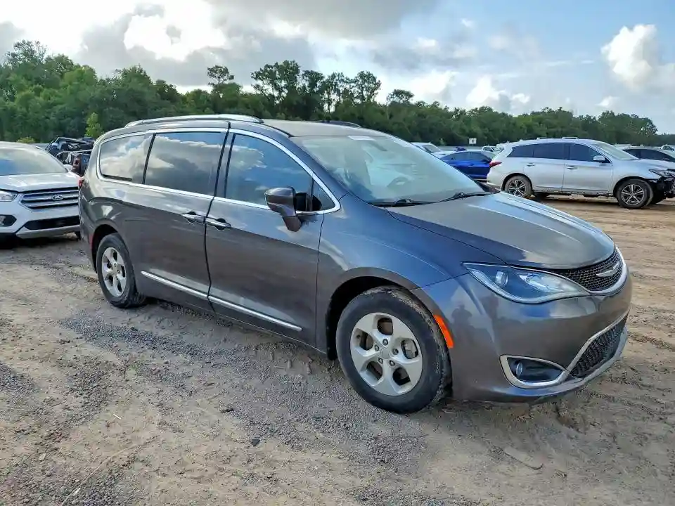 2C4RC1EG4HR708599 2017 CHRYSLER PACIFICA-3