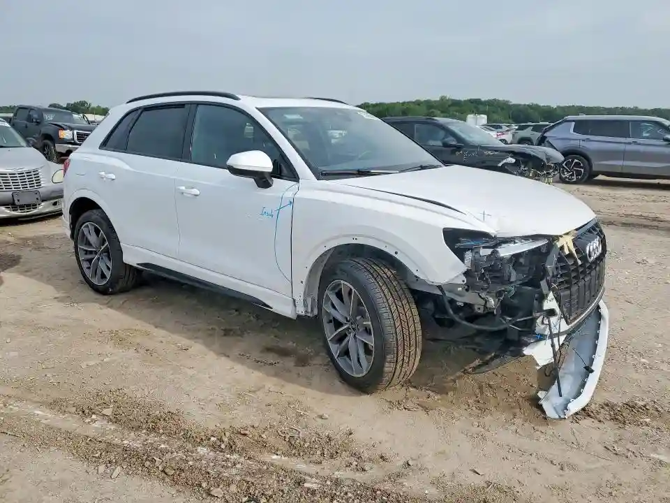 WA1DECF34S1034794 2025 AUDI Q3-3
