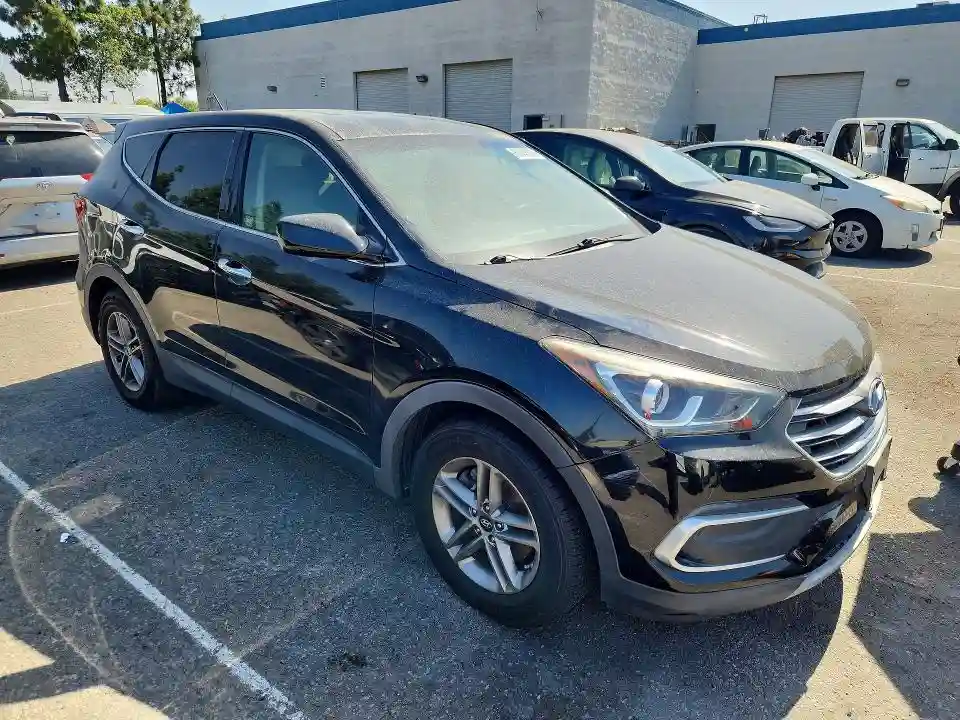 5XYZT3LB0JG569133 2018 HYUNDAI SANTA FE-3