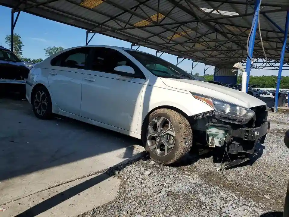 3KPF24AD7KE040471 2019 KIA FORTE LXS-3