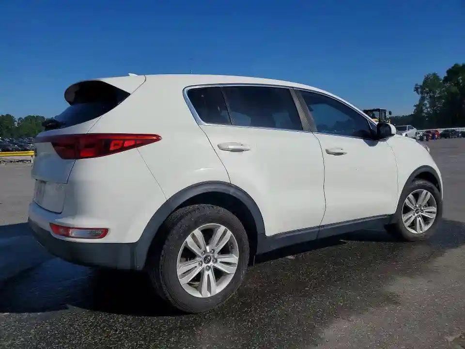 KNDPM3AC9J7443835 2018 KIA SPORTAGE-2