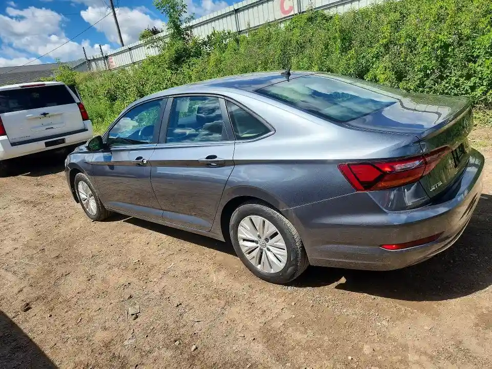 3VWC57BU1KM045405 2019 VOLKSWAGEN JETTA-1