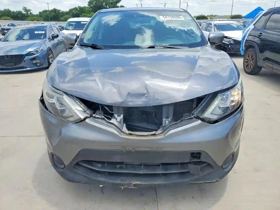 JN1BJ1CP9KW526960 2019 NISSAN ROGUE-4