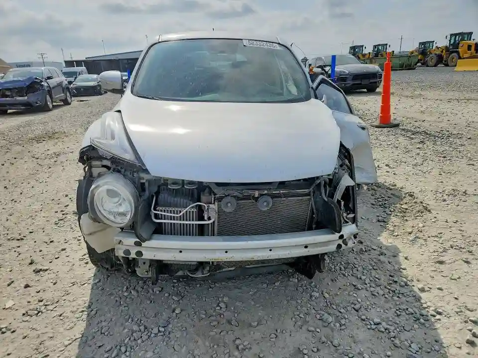 JN8AF5MVXFT557855 2015 NISSAN JUKE-4