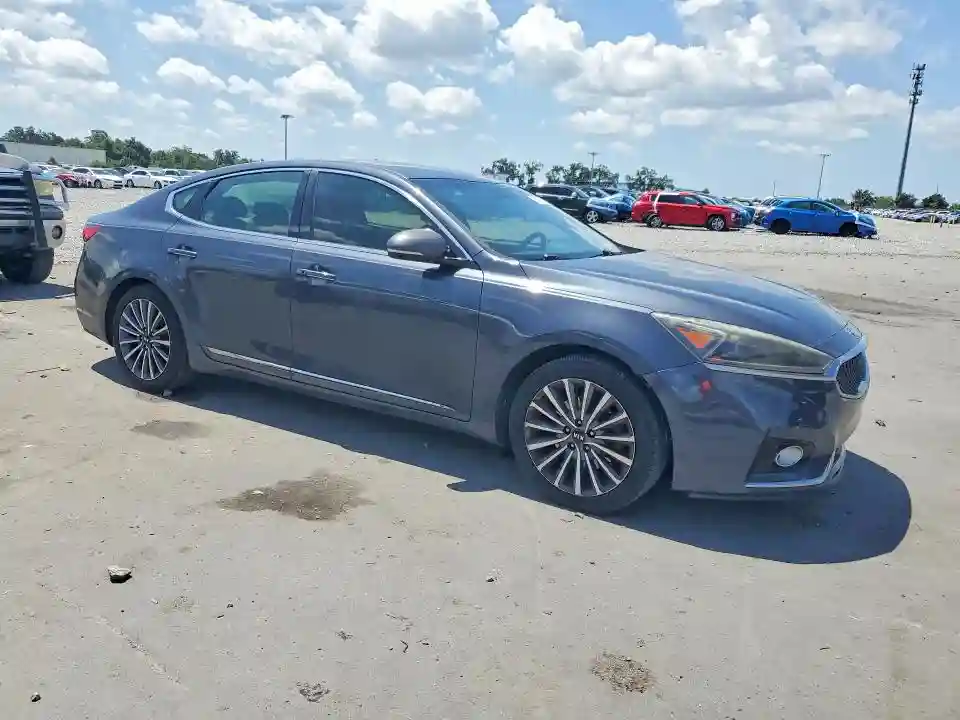 KNALB4J13H5042891 2017 KIA CADENZA-3