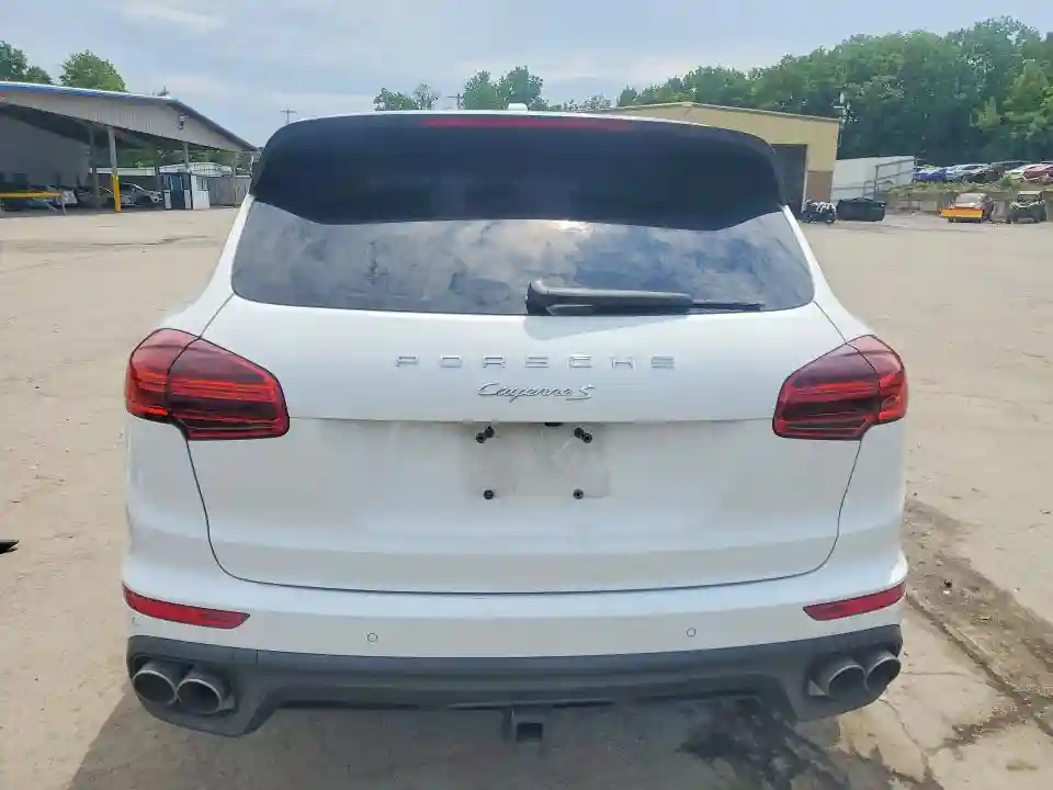 WP1AB2A21GLA96576 2016 PORSCHE CAYENNE-5