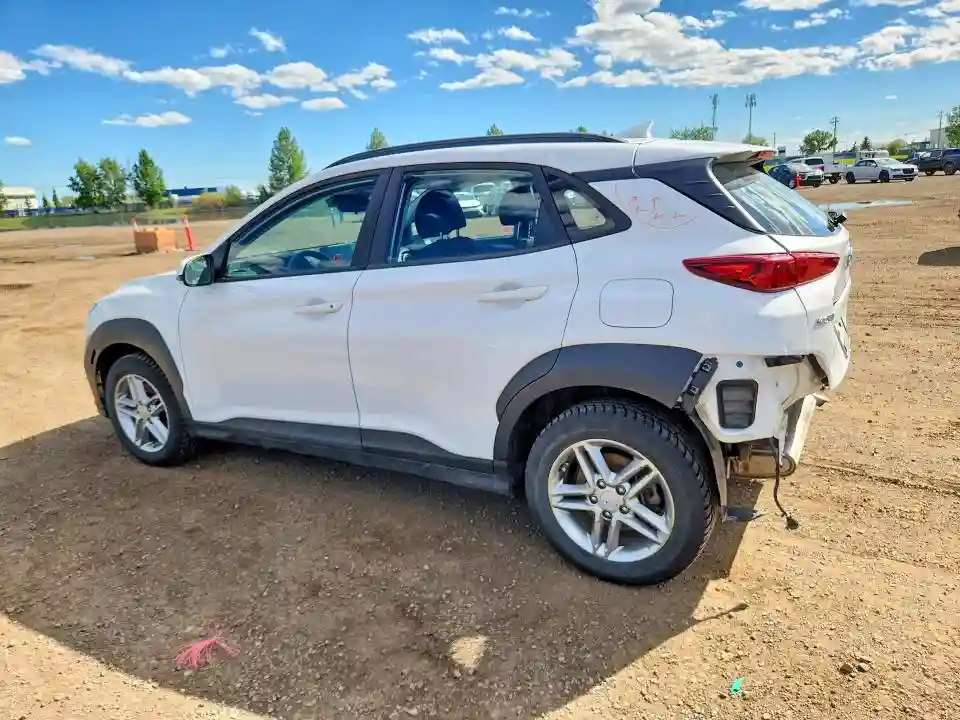 KM8K1CAB0PU993375 2023 HYUNDAI KONA ESSEN-1