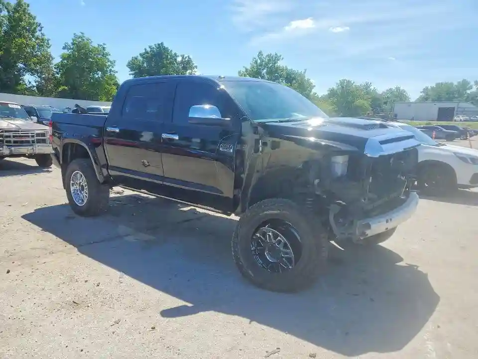 5TFAW5F1XJX683981 2018 TOYOTA TUNDRA-3