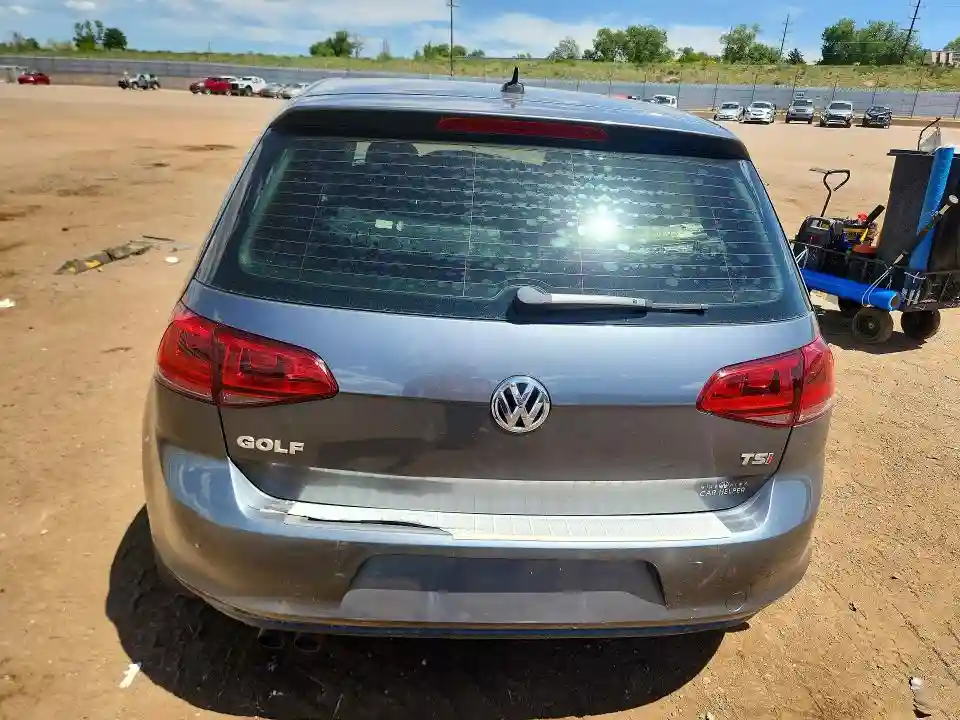 3VW217AU5HM038071 2017 VOLKSWAGEN GOLF-5