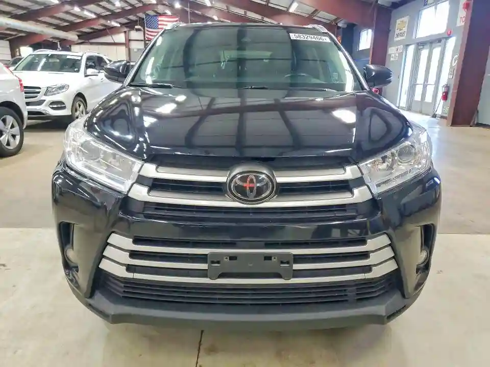5TDJZRFH0HS455564 2017 TOYOTA HIGHLANDER-4