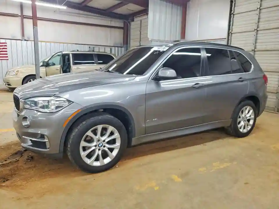 5UXKR0C5XG0P30464 2016 BMW X5-0