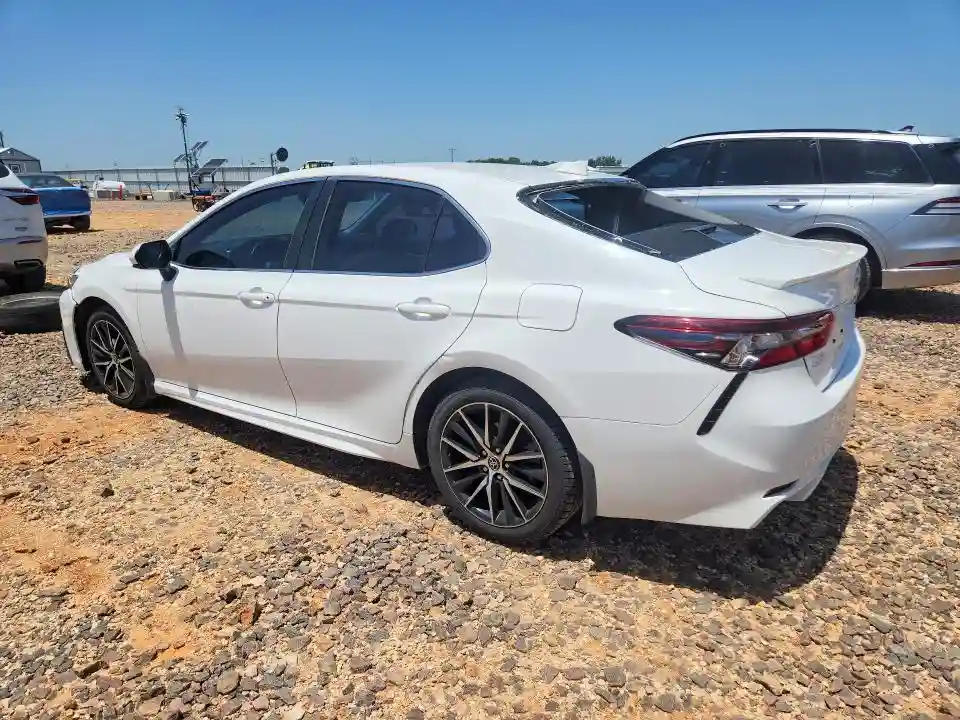 4T1G11AK9MU598519 2021 TOYOTA CAMRY-1