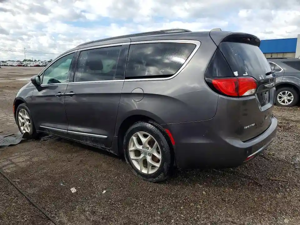 2C4RC1BG8HR816261 2017 CHRYSLER PACIFICA-1
