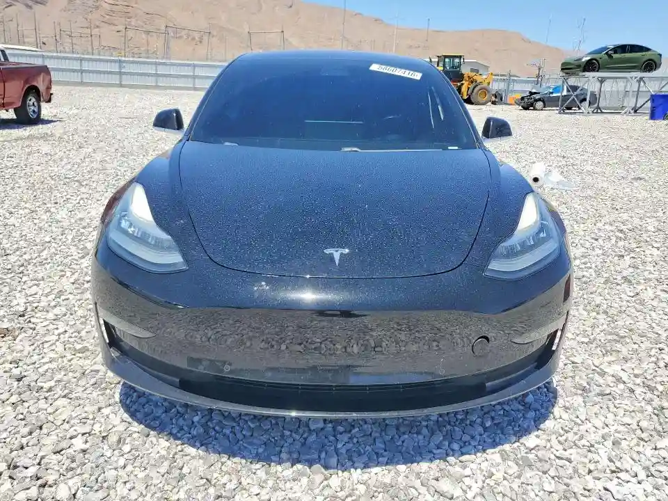 5YJ3E1EA7JF075951 2018 TESLA MODEL 3-4