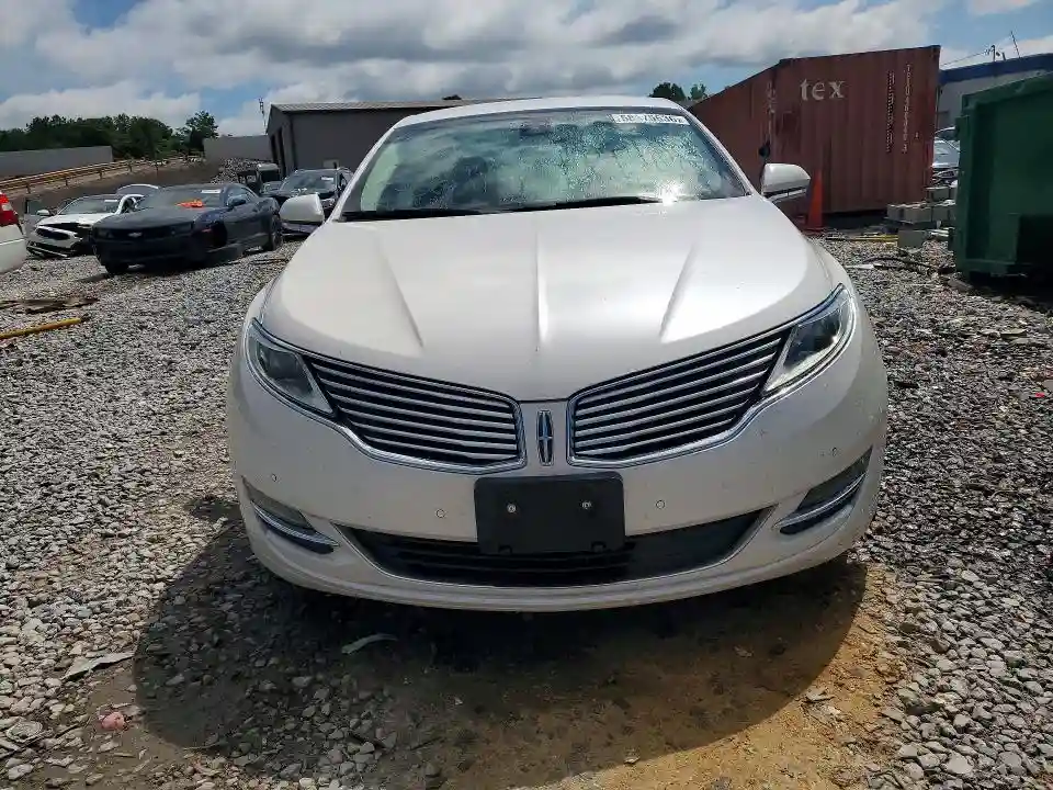 3LN6L2LUXGR632036 2016 LINCOLN MKZ-4