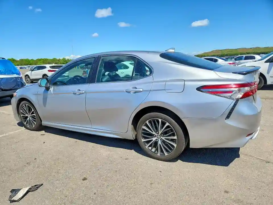 4T1B11HK3KU231399 2019 TOYOTA CAMRY-1