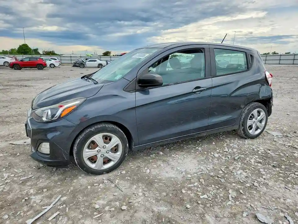 KL8CB6SA0KC749987 2019 CHEVROLET SPARK-0