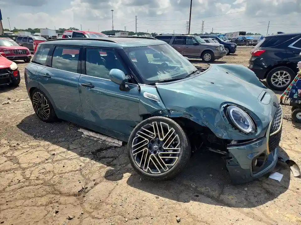 WMWXJ1C0XR2U94850 2024 MINI COOPER-3