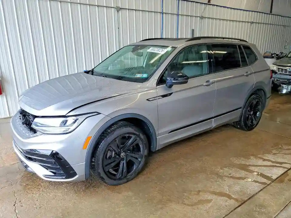 3VV8B7AX3RM086725 2024 VOLKSWAGEN TIGUAN-0