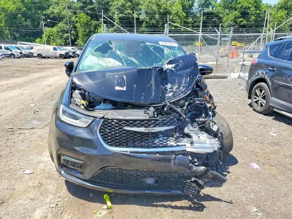 2C4RC1S75SR573922 2025 CHRYSLER PACIFICA-4