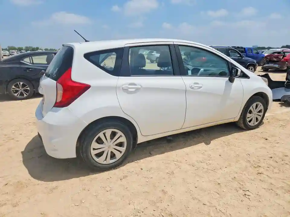 3N1CE2CP7KL366596 2019 NISSAN VERSA-2