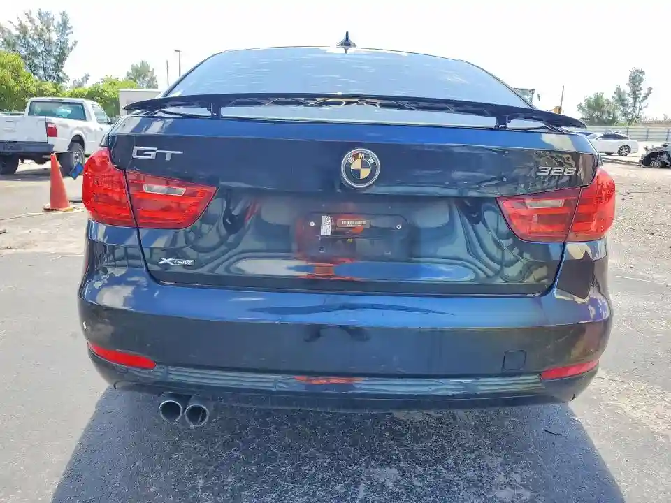 WBA3X5C54FD559806 2015 BMW 3 SERIES-5