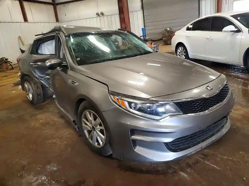 5XXGT4L32GG022657 2016 KIA OPTIMA-3