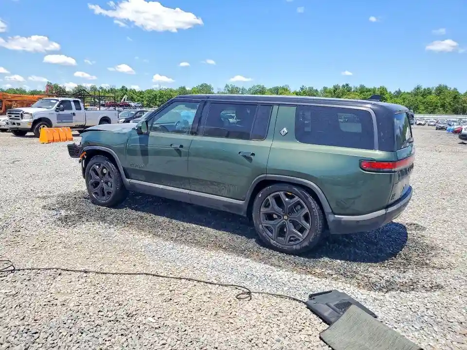 7PDSGBBA5SN073823 2025 RIVIAN RIS-1