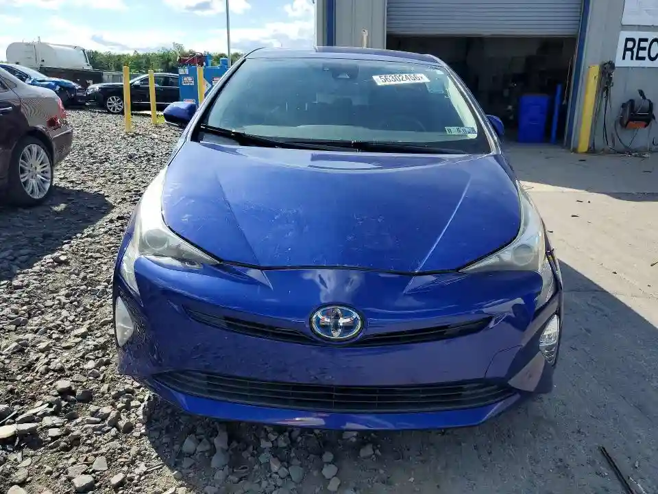JTDKARFU2H3529187 2017 TOYOTA PRIUS THRE-4