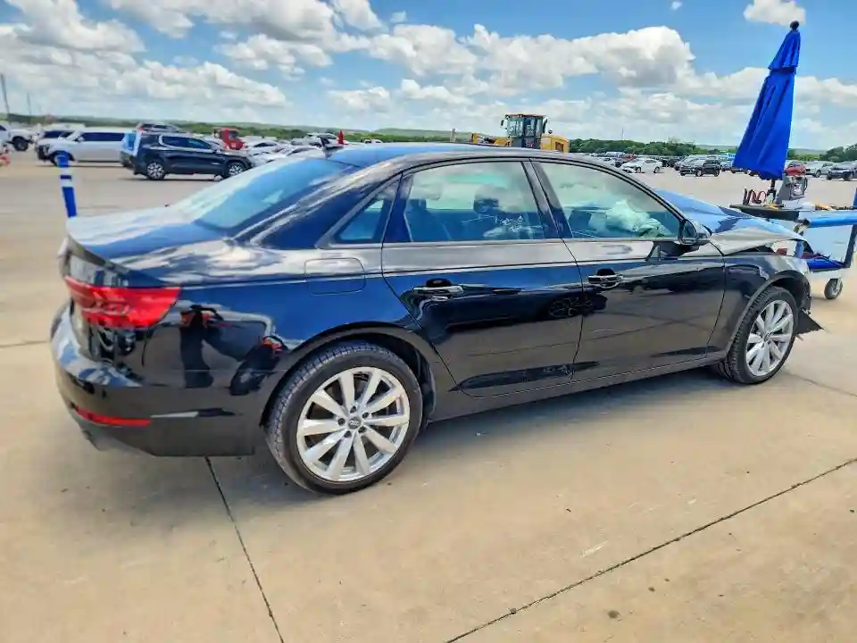WAUANAF48HN007182 2017 AUDI A4-2