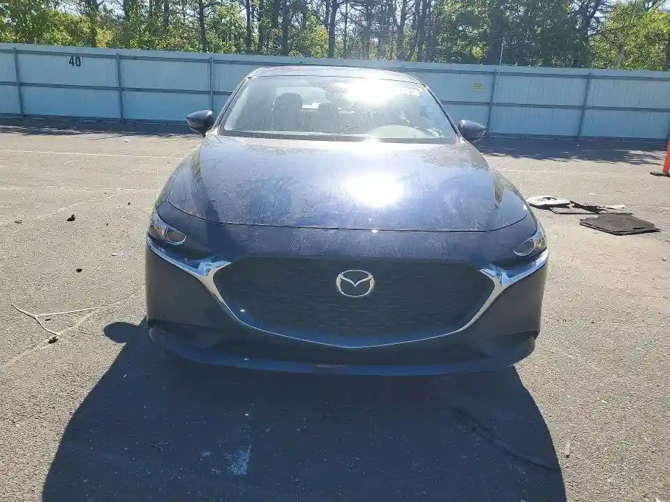 JM1BPAAM7S1757826 2025 MAZDA 3-4