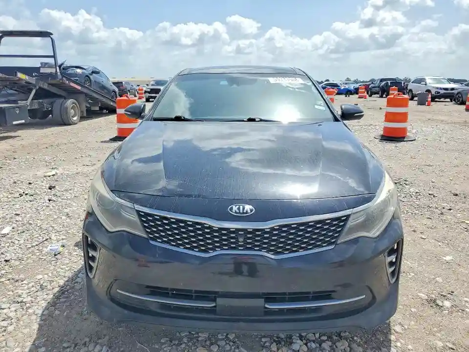 5XXGV4L20GG120040 2016 KIA OPTIMA-4