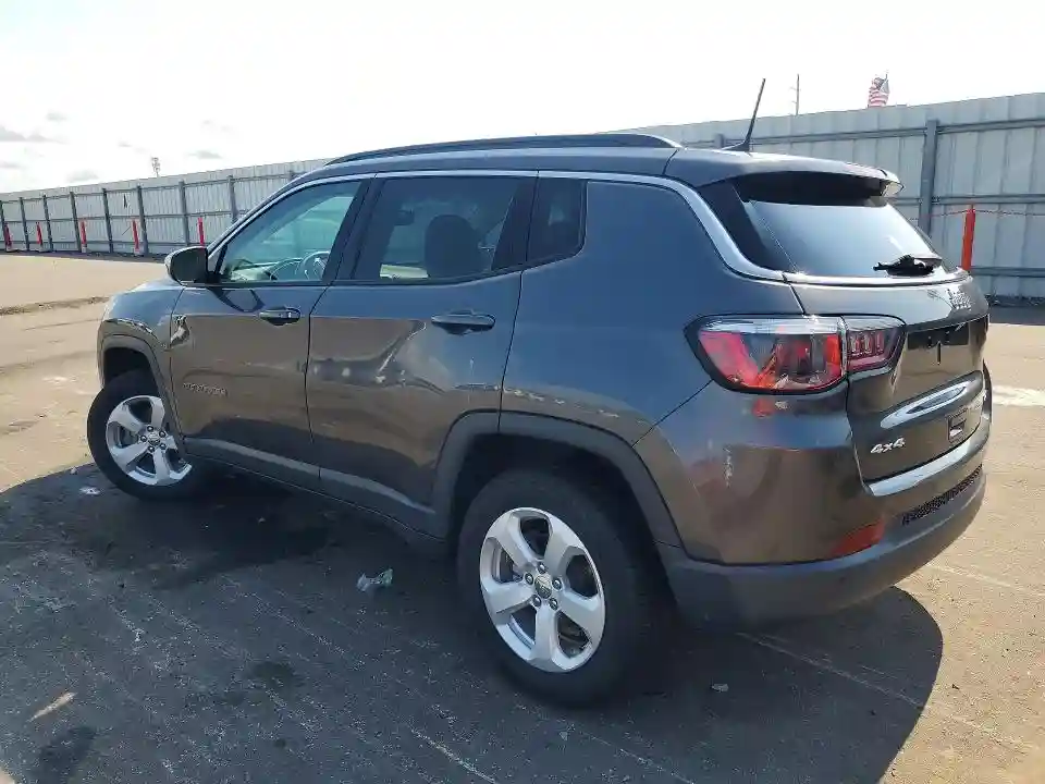 3C4NJDBB5LT238281 2020 JEEP COMPASS-1