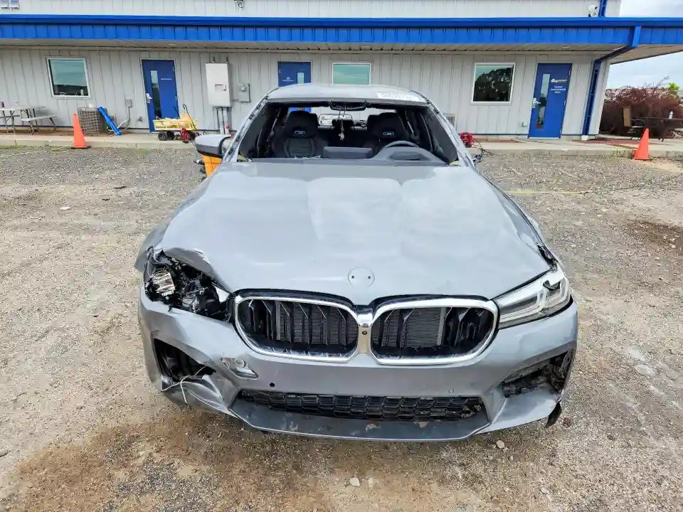 WBS83CH0XPCM97267 2023 BMW M5-4