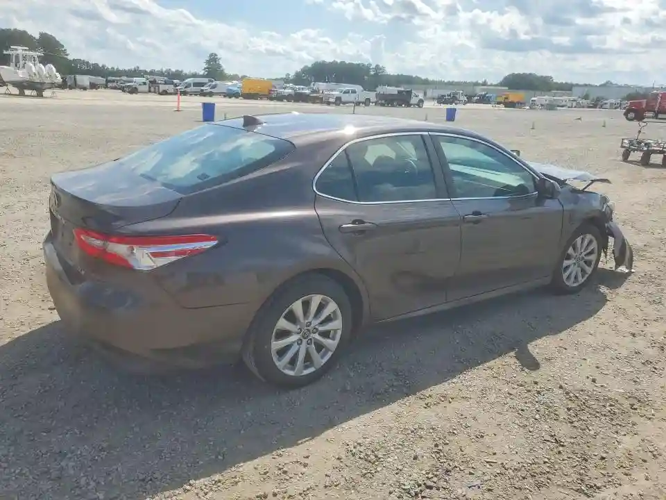 4T1C11AK5LU885191 2020 TOYOTA CAMRY-2