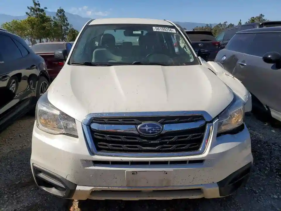 JF2SJAAC9JH617017 2018 SUBARU FORESTER-4