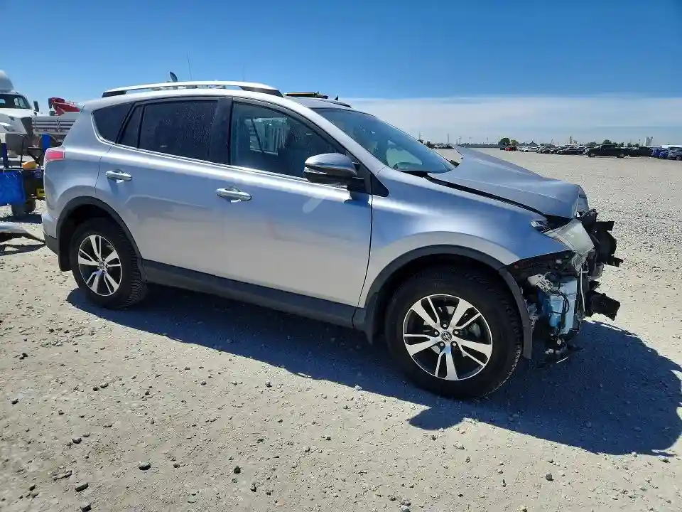 2T3RFREV5GW416467 2016 TOYOTA RAV4-3