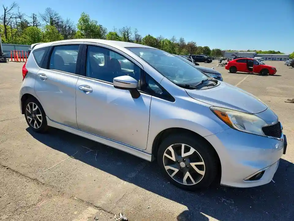 3N1CE2CP8FL442218 2015 NISSAN VERSA-3