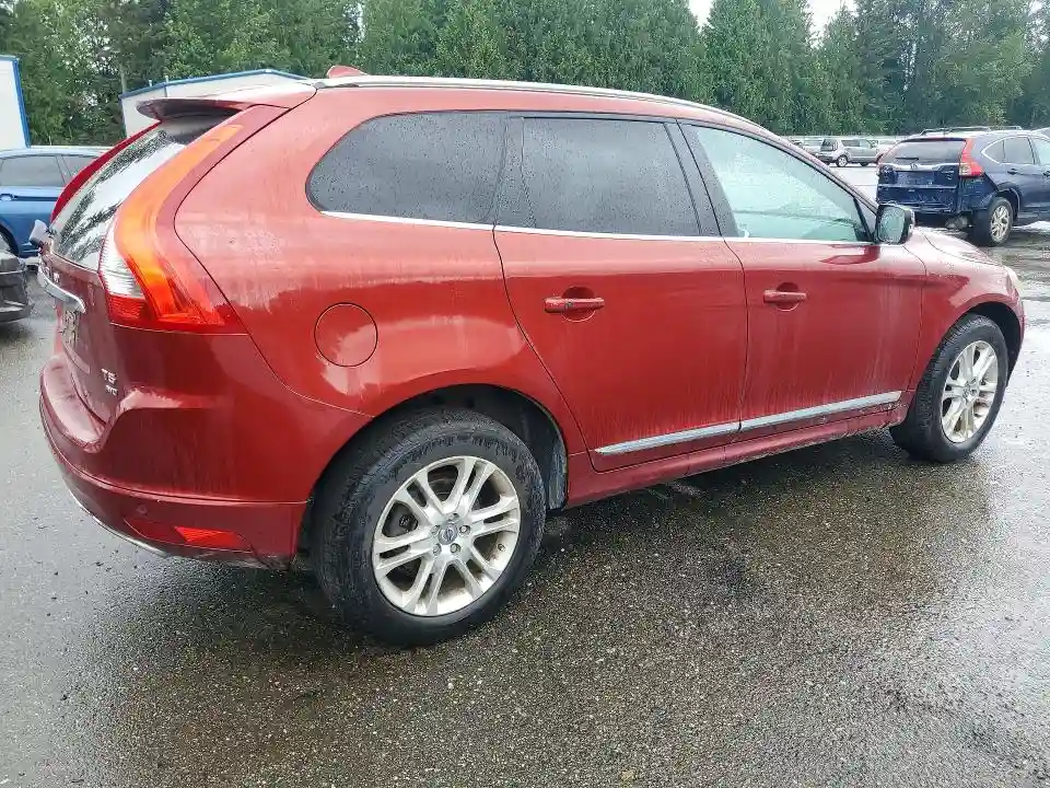 YV4612RK5F2642280 2015 VOLVO XC60-2