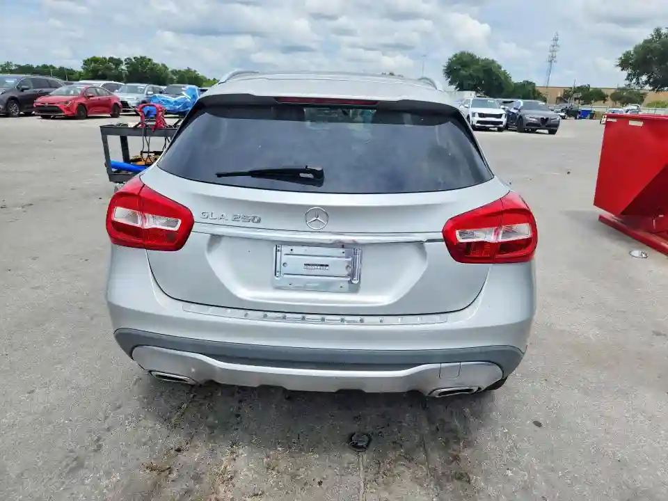 WDCTG4EB2JJ474323 2018 MERCEDES-BENZ GLA-CLASS-5
